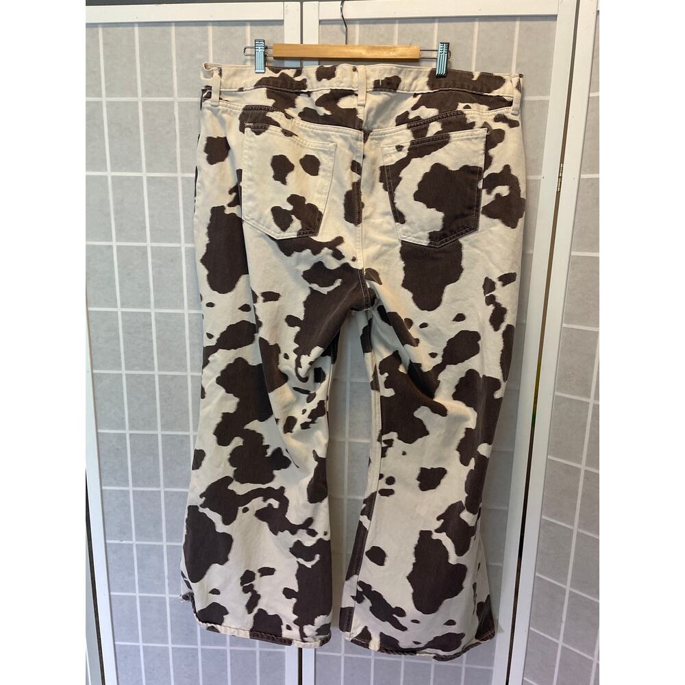 Abercrombie & Fitch Curve Love Baggy Boot Mid Rise 34 Short Cow Print Western - Picture 4 of 9